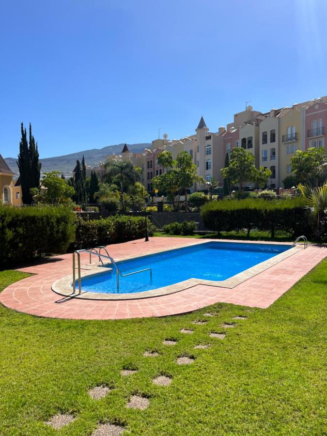 La Quinta Paradise サンタ・ウルスラ エクステリア 写真